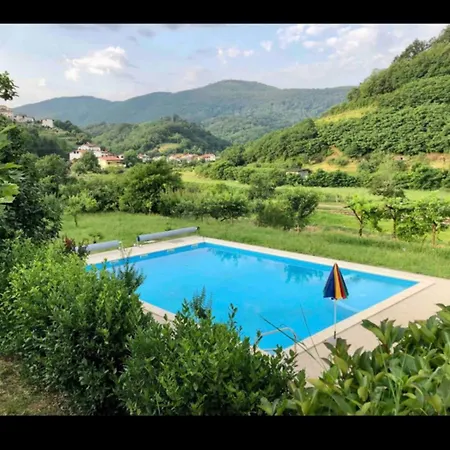 Nona, Flat 3 With Swimming Pool *