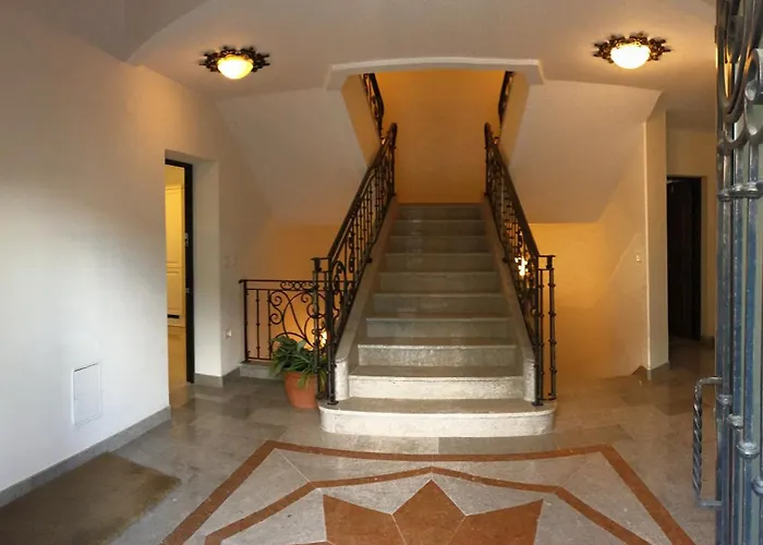 Nona, Flat 3 With Swimming Pool Appartement